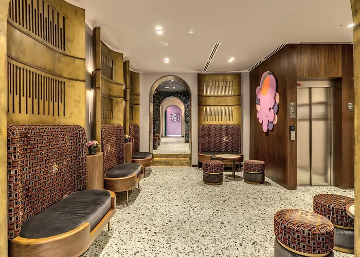 The Steps - By Eitch Collection Otel 4*