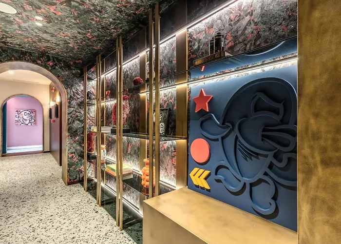 The Steps - By Eitch Collection Otel 4*