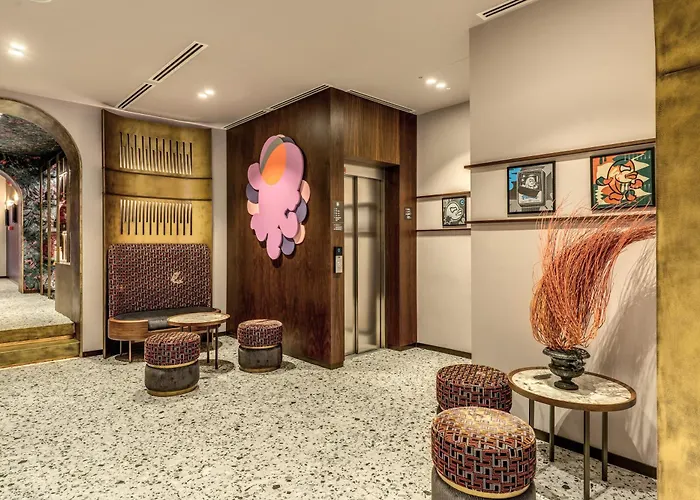 Otel The Steps - By Eitch Collection 4*