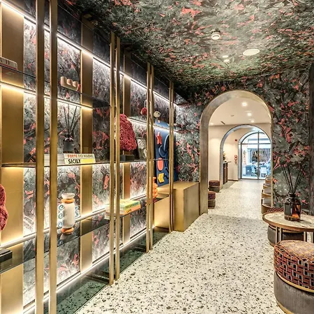 The Steps - By Eitch Collection Otel Roma
