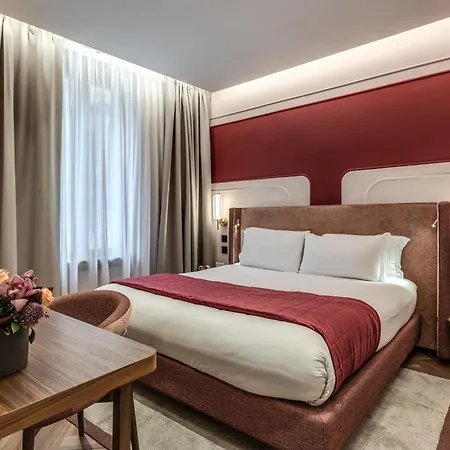 The Steps - By Eitch Collection Roma